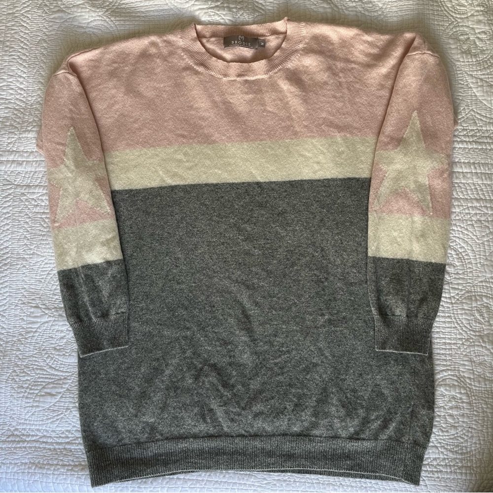 Brodie 100% Cashmere Star pullover crewneck sweater Pink Grey White Size…